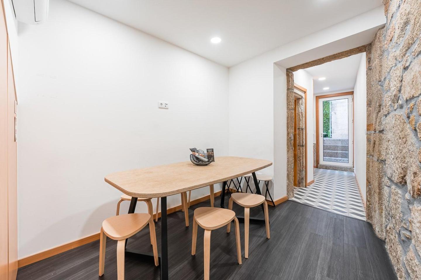 Guestready - Bright Duplex In Downtown Porto Exterior foto