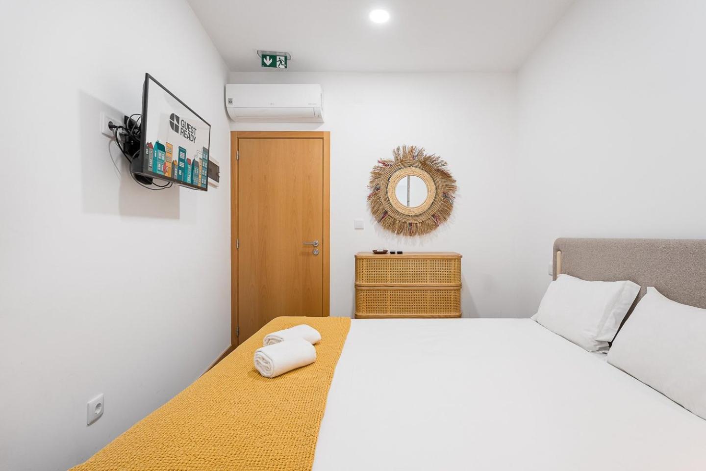 Guestready - Bright Duplex In Downtown Porto Exterior foto