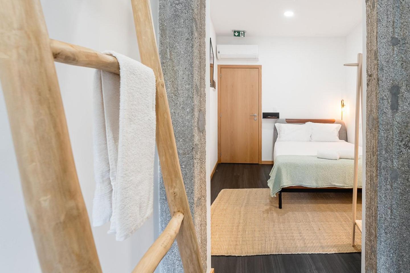 Guestready - Bright Duplex In Downtown Porto Exterior foto